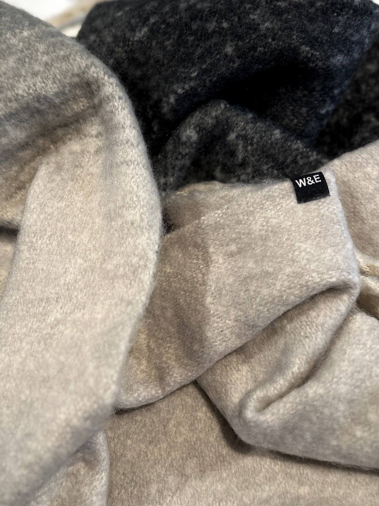 Women's Scarves