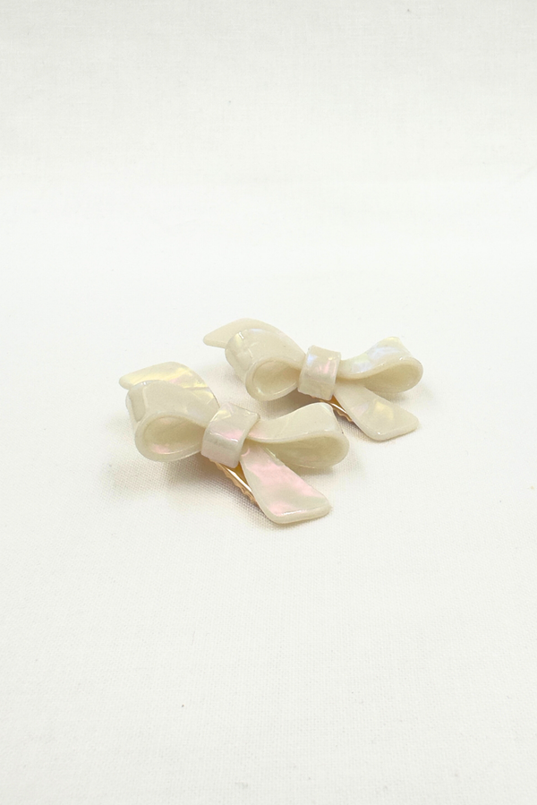 Barrette White Pearl
