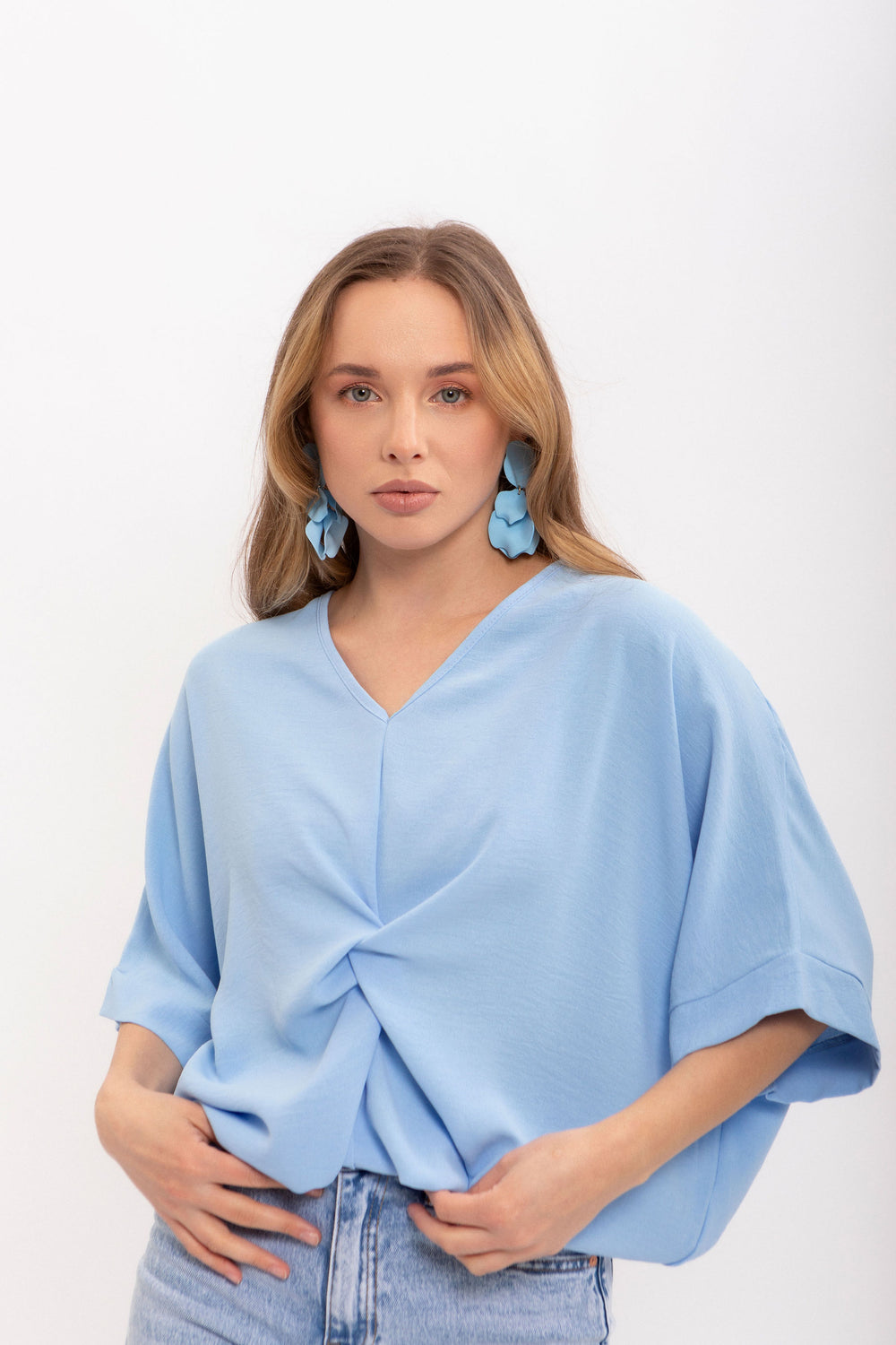 #drapedtop-lightblue