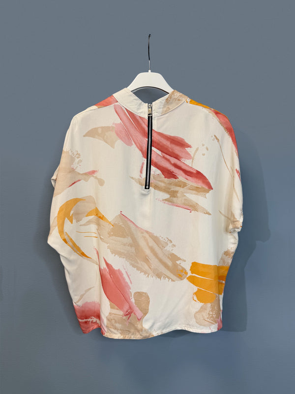 Zip-up top - Blushy strokes