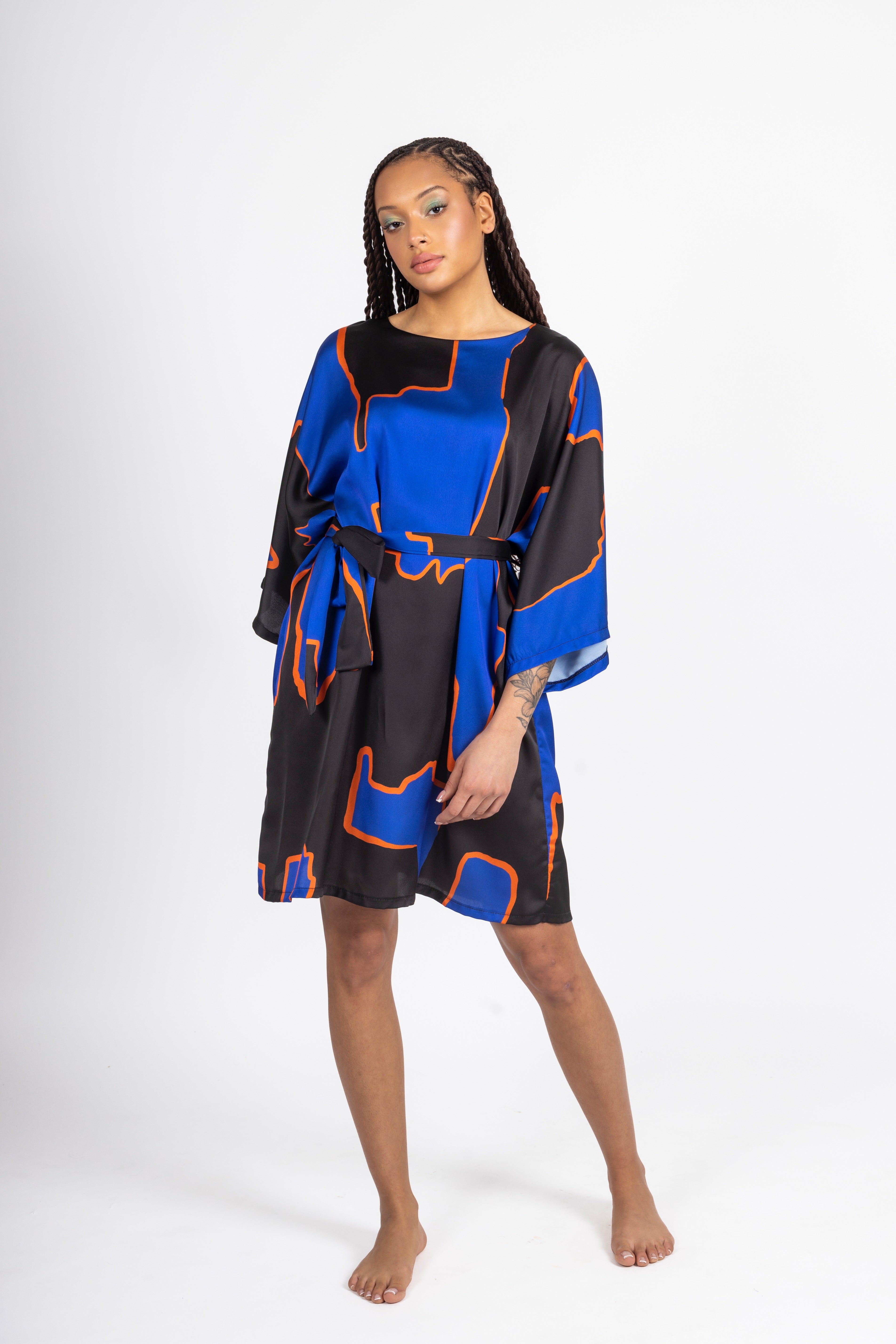 short kimono dress Black Elevate your fashion game with this must Short Brocade Fabric Kimono Dress
